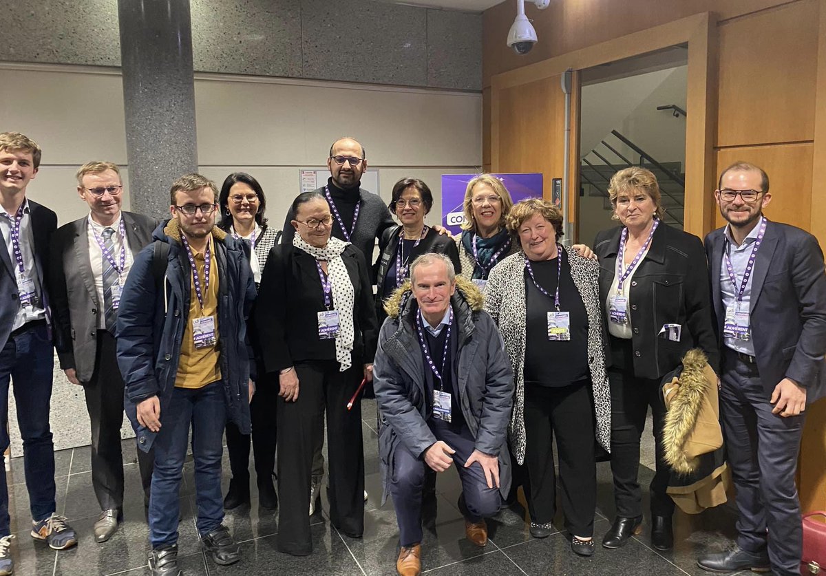 UDI80's tweet photo. La délégation de la Somme au complet! #CongresUDI https://t.co/szZxdD4j0A