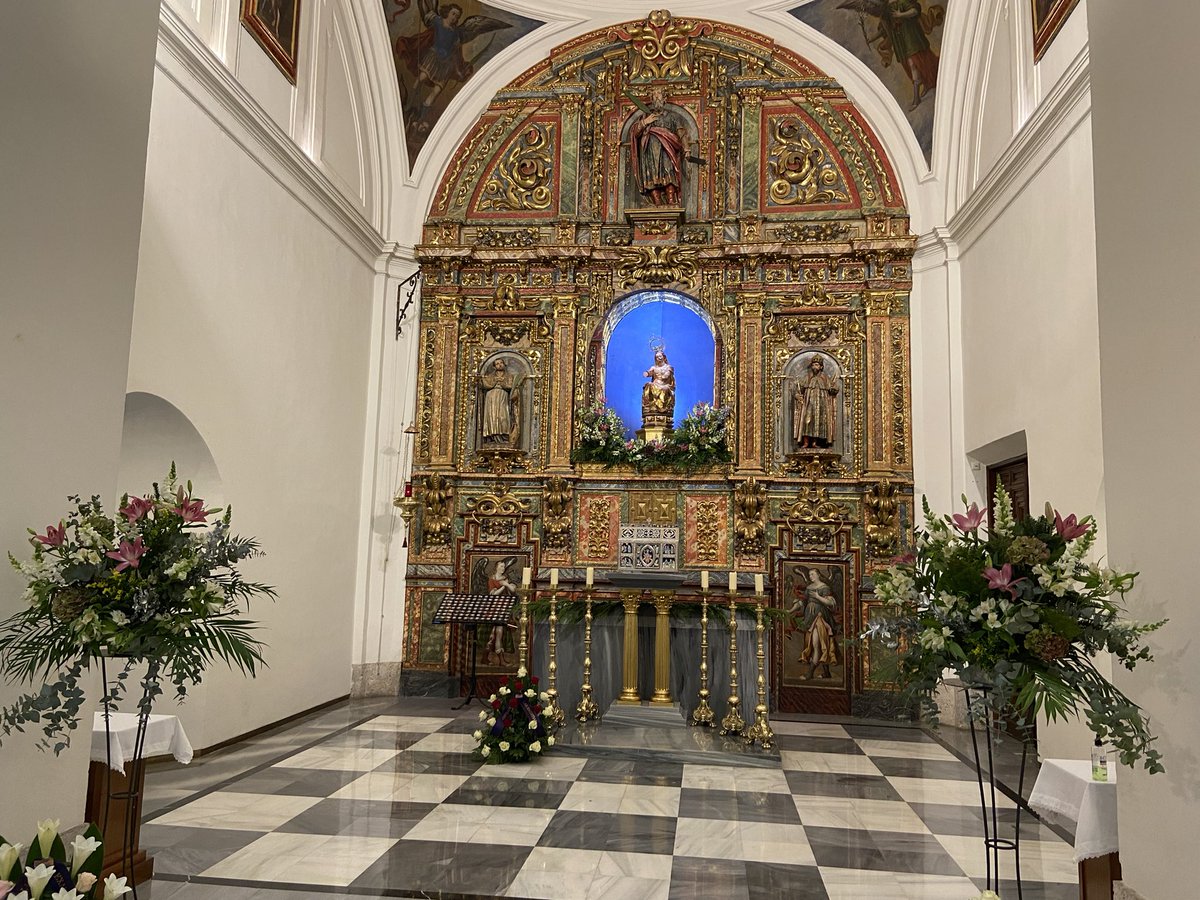 FatherCraig's tweet image. A real joy to be @RECValladolid today to celebrate the Feast of Our Lady Vulnerata with the seminary community. @RCBirmingham @AskInvitePray @ukvocation #PrayforVocations