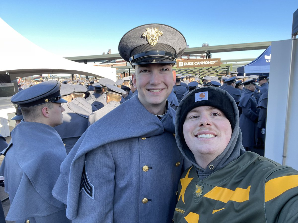 EBQuack's tweet image. My son the cadet with his future best man @evanbanderson11 at the 2022 Army Navy game in Philadelphia. @DavidAFrench