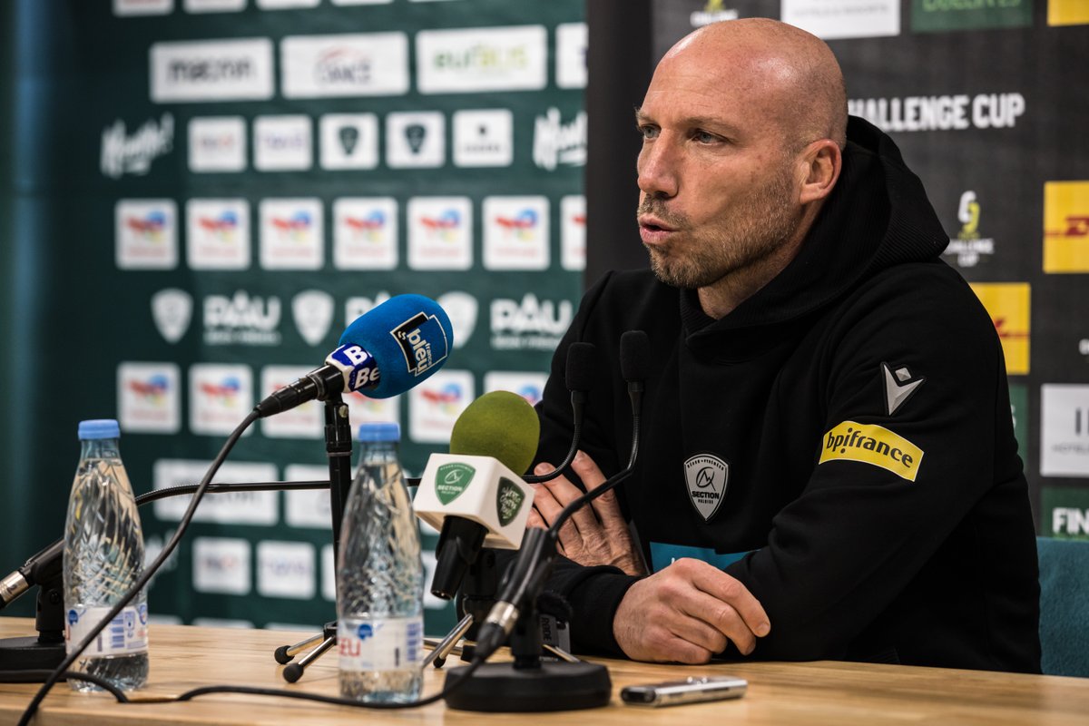 SectionPaloise's tweet photo. 𝐀𝐧𝐭𝐨𝐢𝐧𝐞 𝐍𝐢𝐜𝐨𝐮𝐝
🎙️ « On n’a pas tenu le fil. Nos décisions sur la 2e mi-temps ont été de moins en moins bonnes. L’engagement a été au rendez-vous malgré tout. »
#PAUCHE #ChallengeCupRugby #HonhaSection https://t.co/ET1w6HYoWS