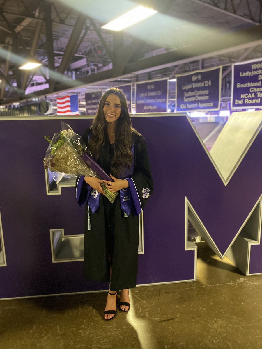 tanya_irwin17's tweet photo. So proud of this young lady @madiiiwhiteee We had the honor of watching her walk the stage last night and become a college graduate!  Hard work pays of sister - We love you BIG! 💜🎓@girwin03 @sirwin0317 https://t.co/3hqmATrnWi