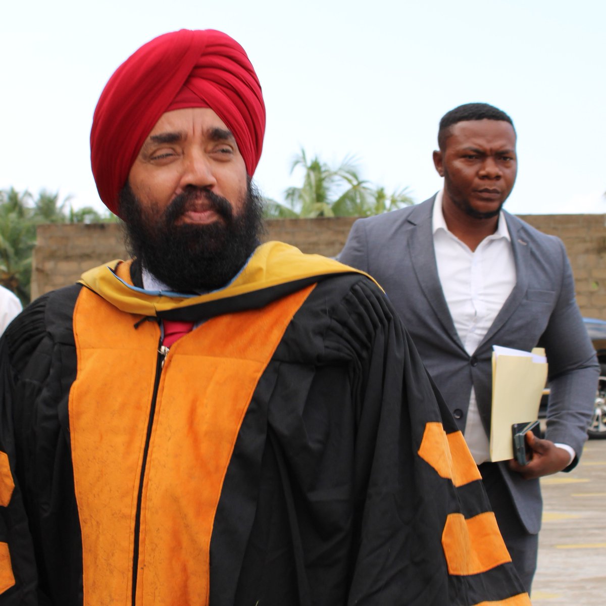 Dr. <a href="/upjit_jeety/">Upjit Singh Sachdeva</a>, CEO Jeety Conglomerate was y't'day awarded #AlphaPhiAlphaFraternity, <a href="/apa1906NETwork/">Alpha Phi Alpha Fraternity, Inc. ®</a> "Alpha Leadership Award" 'for consistent &amp; exemplary corporate social responsibility &amp; community engagement in business'. Congrats, Sir.