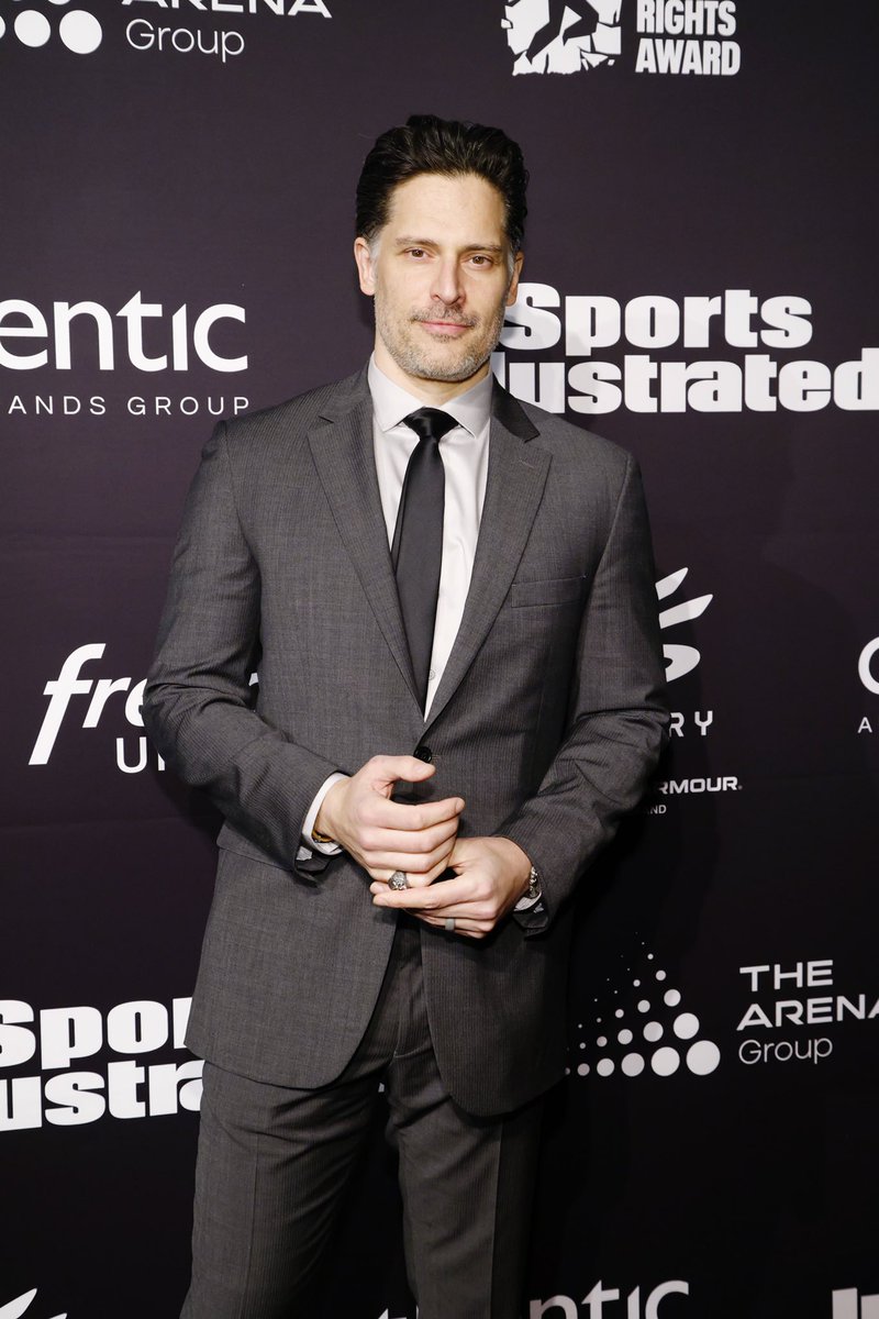 JOE MANGANIELLO tweet media