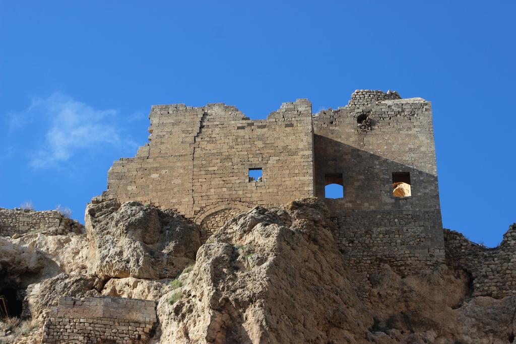 BilalRojava's tweet photo. Keleha Mêrdîn 🌼

#mardin #bilalrojava https://t.co/5QOoyDECMR