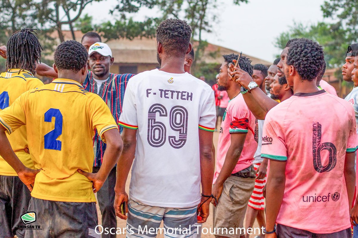 MarkAmoMensah1's tweet photo. The Key to successful leadership is influence, not authority. A leader induces a sense of calm in chaotic situations.
#OscarsMemorialTournament
#TheAhinsanProject
#JustBelieve ๐
#NyaGyedie๐คฒ
#LetsGetInvolvedโ
#AsamoahGyan #OtooAddo #Newsfile #BabaRaman https://t.co/UQRP3trwr9