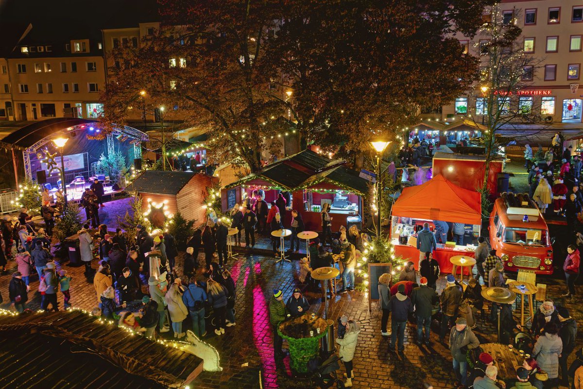 TGVeb's tweet photo. @carli_medien und hier ein weiterer Blick auf den kleinen, aber feinen Weihnachtsmarkt in #Eilenburg #Weltkleinstadt https://t.co/8yMtB8tFg9