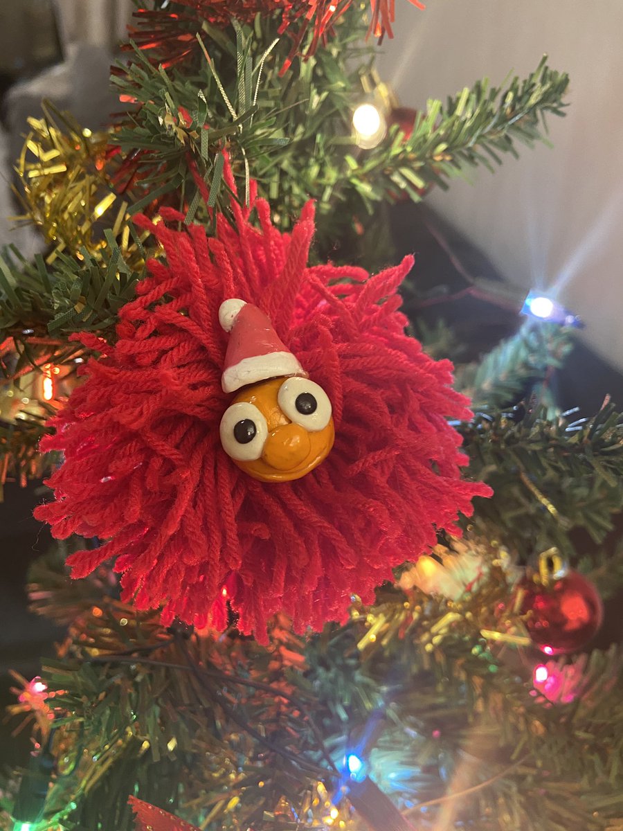 ShannonArtclub's tweet photo. Morphy Christmas Ornament
Made by Clay and yarn π§Ά
#amazingmorph https://t.co/shl6btqx1f