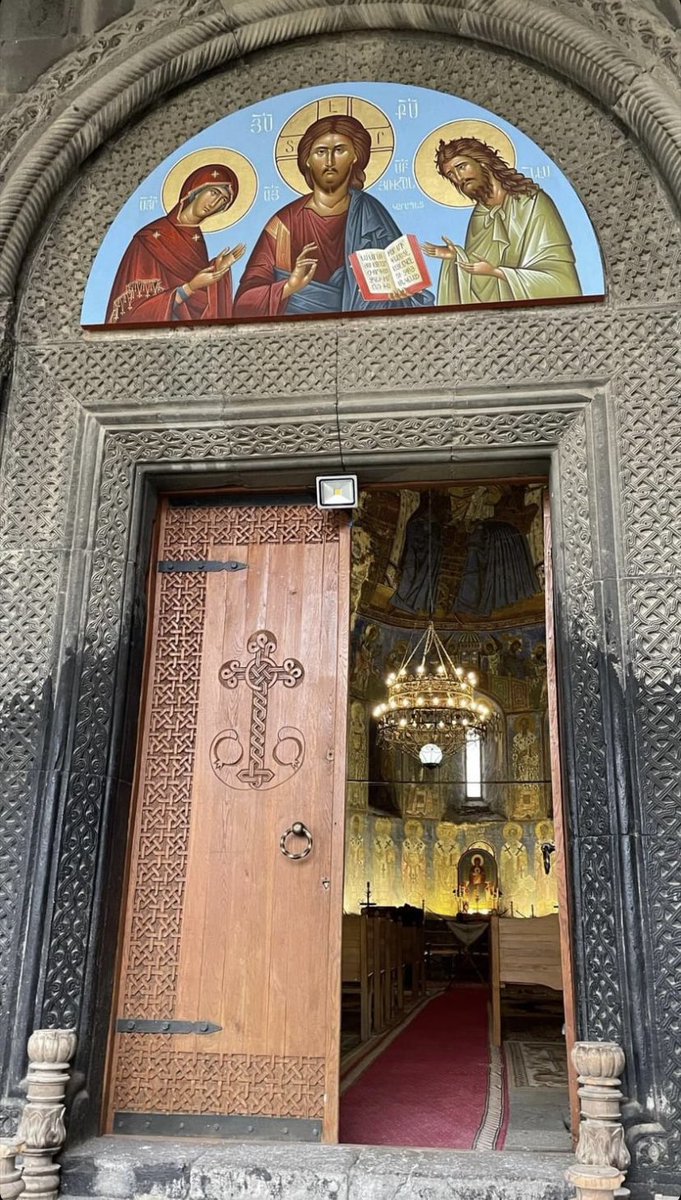 Seigneur Jésus-Christ, Fils de Dieu, aïe pitié de moi, pécheur.