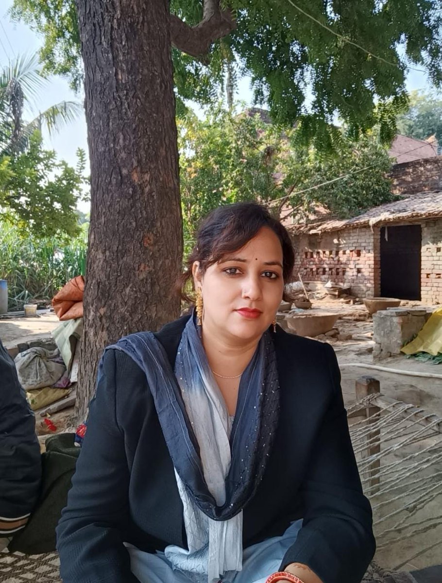 यार हर गांव की महक और मिट्टी की खुशबू के आगे दुनिया के सारे इत्र की खुशबू भी मंद पड़ जाती है।
m.facebook.com/story.php?stor…