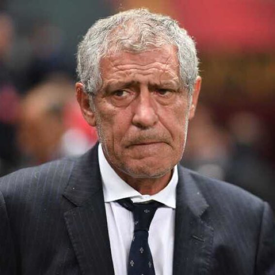 O que te faltou?

Tinhas provavelmente a melhor equipa do torneio, tinhas opções em todas as posições, os melhores do mundo caralho. 

Apresenta a demissão e põe te a andar de uma puta vez. Farto do teu futebol medíocre. 

Rua Fernando Santos.