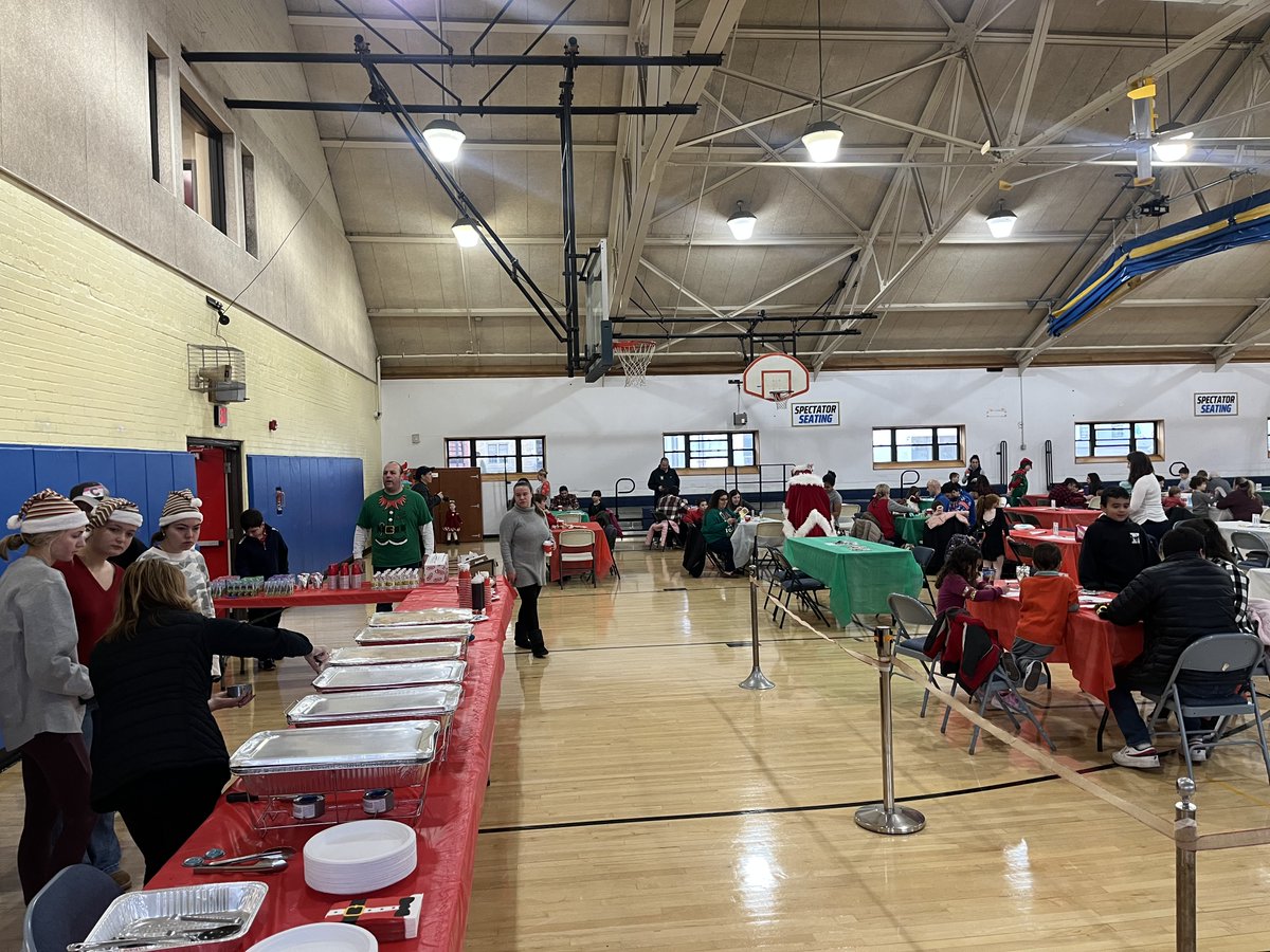 Besides the North Pole, where can you have breakfast with Santa??? The CIVIC CENTER!!  More pictures to come.