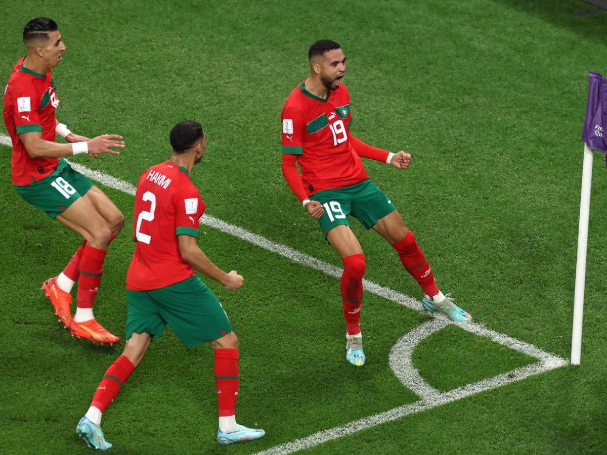 asfalarf's tweet photo. 🔺المغرب يواصل التألق ويتأهل إلى نصف النهائي بعد تغلبه على البرتغال 1-0
#المغرب_أمل_لإنتصار_العروبة https://t.co/0hZcsRWzBa