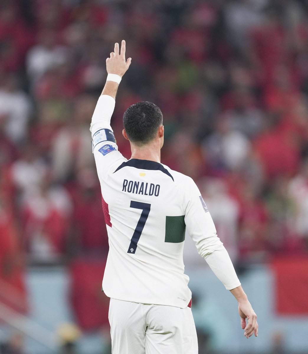 imshehzadahmad's tweet photo. Thank You Champion For Entertaining The World❤ @Cristiano
#CR7𓃵 #Ronaldo 
#FIFAWorldCup #Qatar2022 https://t.co/6OOHq3DXHJ