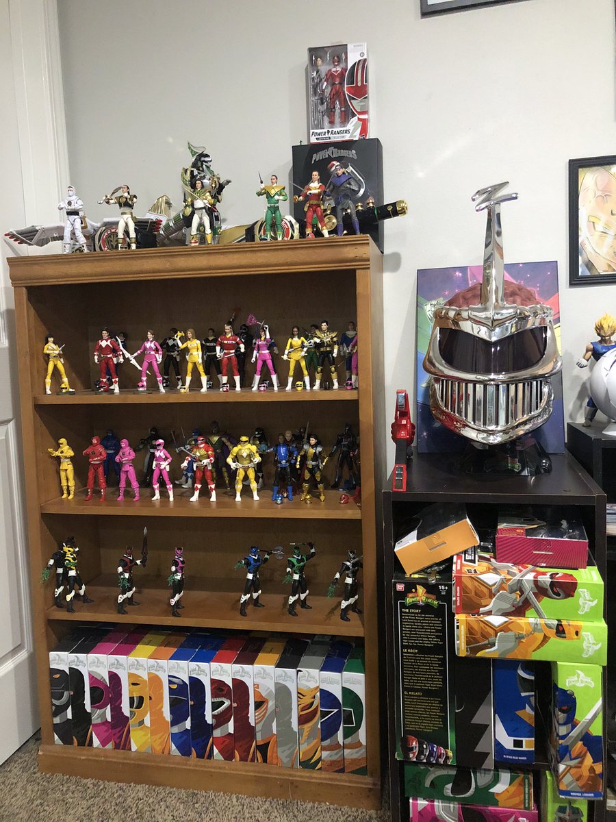 BBAjoker's tweet photo. These pictures are 2 years apart and needless to say I’m a fan of Power Rangers #PowerRangers #lightingcollection @Hasbro how’s it look so far? https://t.co/5TnvuhfJQW