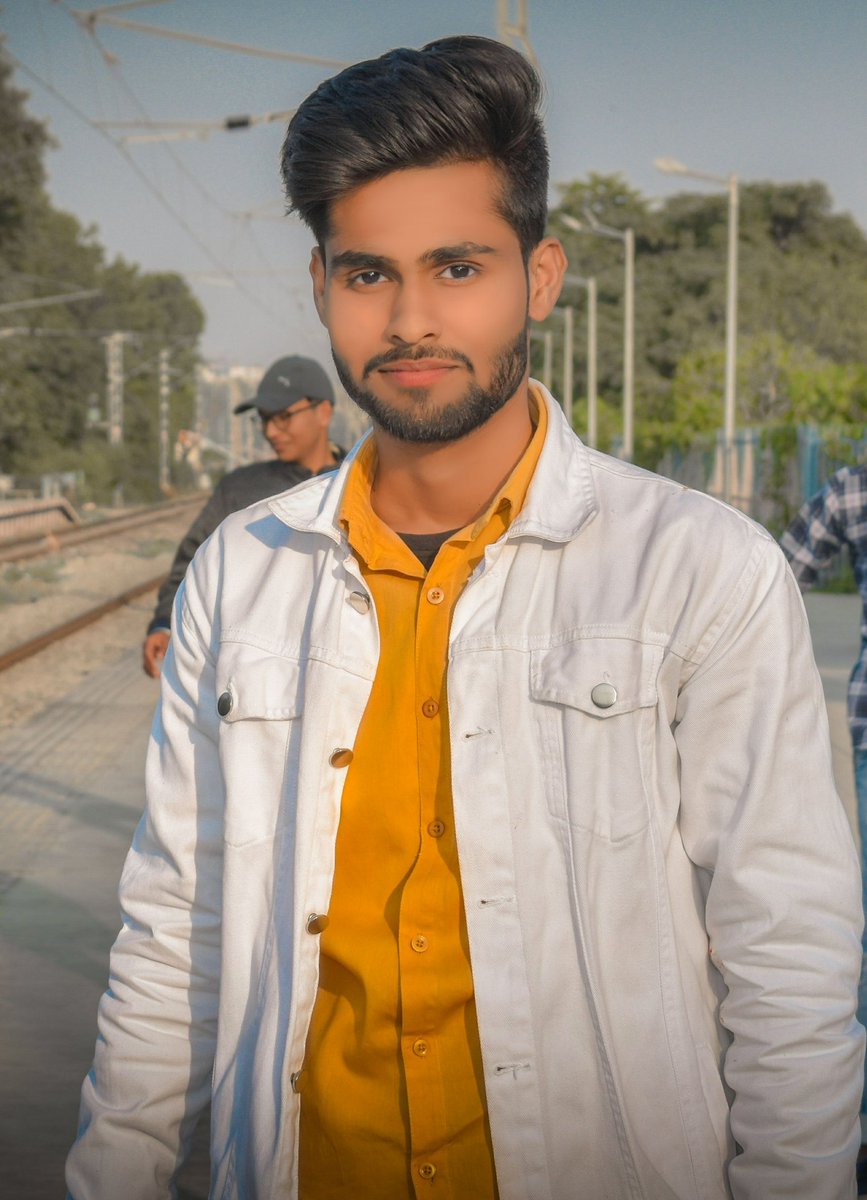 rohit_singh_096's tweet photo. THIS smiling Boy is the CEO of his OWN WORLD 🌎 🤞
.
.
.
.
.
.
#hyrohitsingh #model #love #beautiful #heyrohit #onewaylife #one_way_life #rstheeditor https://t.co/IjwRLaDOzo