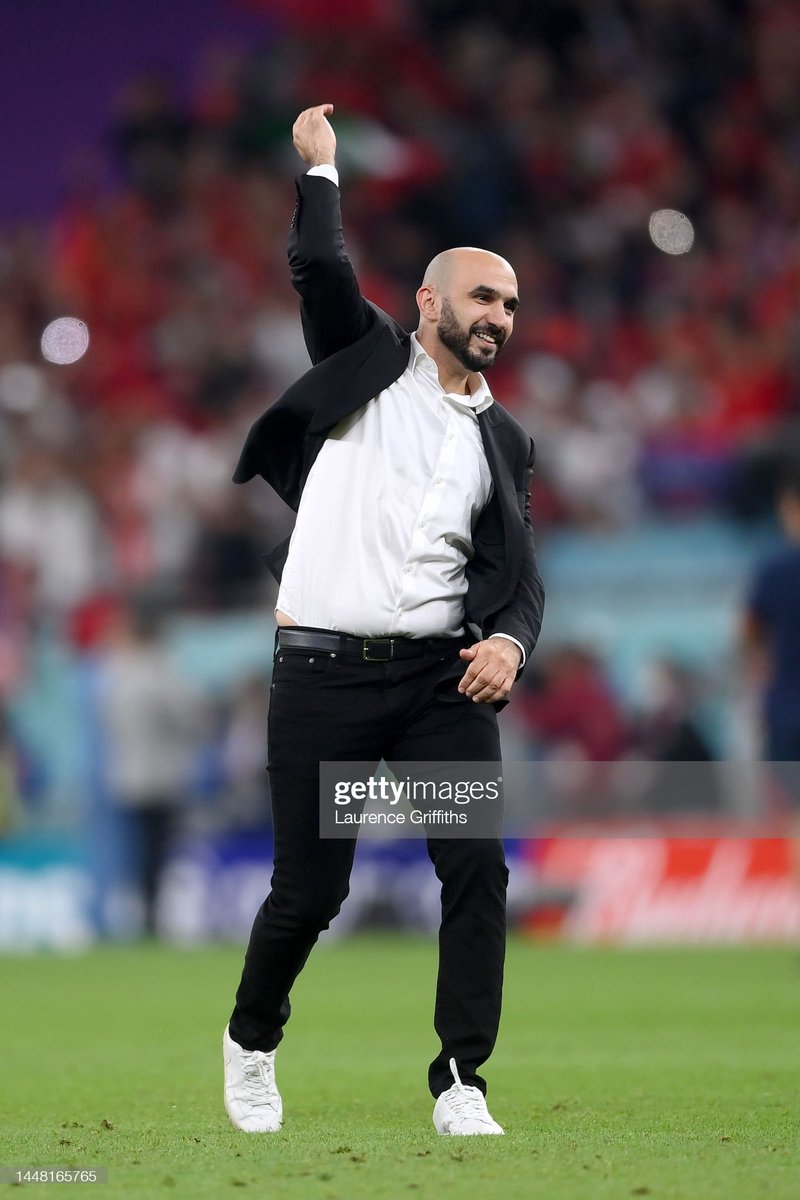 Yaw_Ampofo_'s tweet photo. • Won the Botola Pro - Morocco  🏆

• Won the CAF Champions League 🏆

• First African manager to reach the World Cup quater finals 👏🏾

• Becomes the first and only African manager to reach the semi finals of the World Cup🙌🏾

Walid Regragui is a genius🧠 https://t.co/NfI3yo05M4