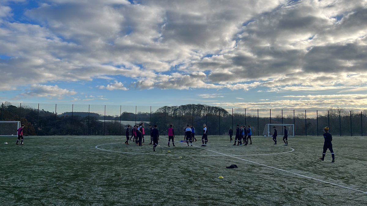 IbstockSport's tweet image. ⚽️ @EnglandFootball Tour Day 2 🥶 

The boys took advantage of the incredible facilities and enjoyed a taste of Futsal!

#QuickTransition 
#ReadyForPlay 
@CompleteSportsS