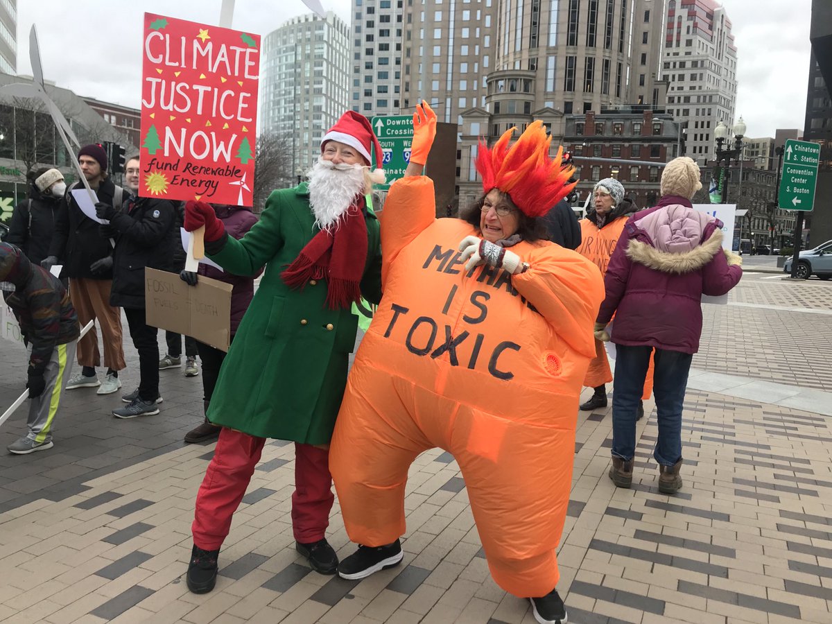 Let's get Mass off gas! Ratepayers are stuck with high winter bills thanks to our reliance on 'natural' fossil gas, <a href="/maura_healey/">Maura Healey</a> please appoint 2 NEW DPU commissioners to prioritize #renewables! <a href="/MassEEA/">Massachusetts Energy and Environmental Affairs</a> <a href="/mof_Mass/">Mothers Out Front Massachusetts</a> <a href="/350Mass/">350 Mass</a> #ReformDPU #mapoli #climatejustice