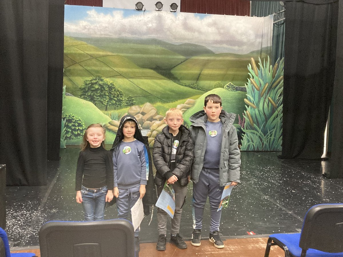 Kids had an amazing time at the ugly duckling ballet <a href="/ParklandsLeeds/">Parklands Primary</a> <a href="/chrisdysonHT/">Chris Dyson FCCT</a>