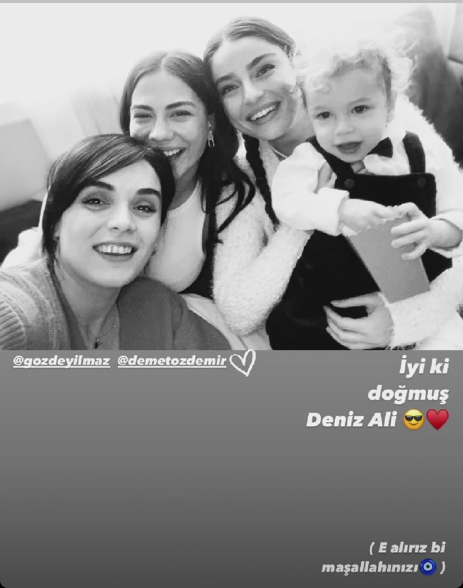 SCREEEAAAAMINGGGGG!!!!
LOOK AT THIS ADORABLE PICTURE I AM MELTING 😭😭😭😭🫠🫠🫠🫠🫠💗💗💘💞❤️❤️

#AyçaAyşinTuran #DemetÖzdemir