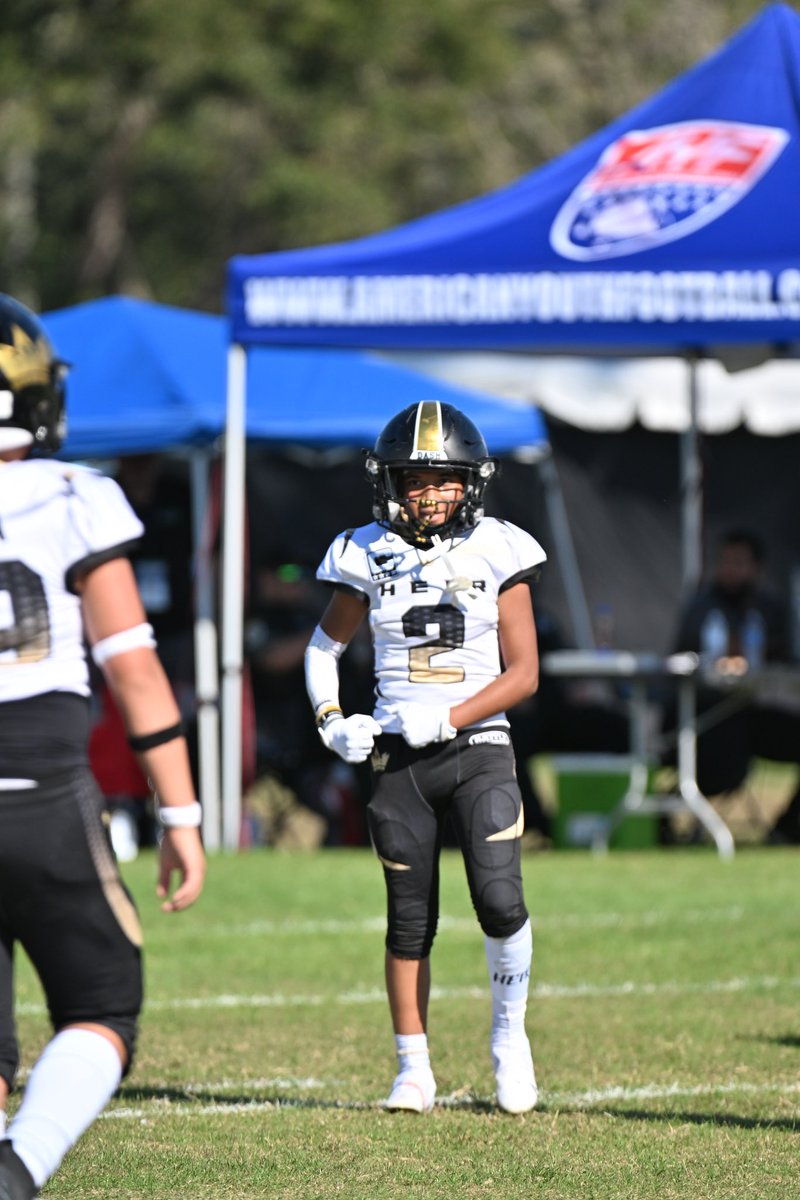 RegJones20's tweet image. My guy @DashJones2_  didn’t win the National Championship in Florida this week, but I love the way he competed on the big stage. 

3 TDs, 1 interception, 4 PBU’s, 
ZERO catches allowed on his island 🔐🌴

#DashJones 
#DashIsland 🌴🔐

#ThisIsHEIR 👑
#DBIsland  🌴🔐

#Bloodline 🧬