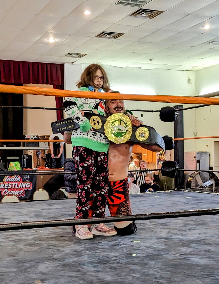 AceOfJoshi's tweet photo. We had a great time at #NFWShowcase last night. Thank you @theakiraway for making Cathy's night complete. She loved getting in the ring with you. https://t.co/2ka3hdwobP