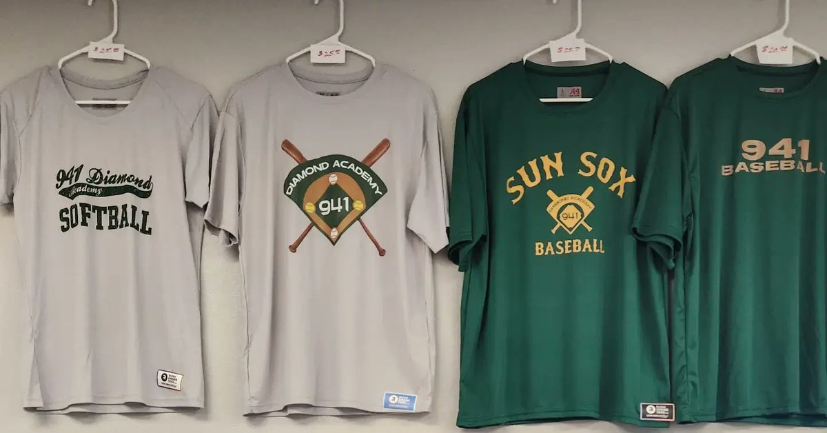 941 Diamond Academy - Sarasota, FL (@941diamondacade) on Twitter photo We have our Xmas stock of 941 Diamond Academy Women's T-shirts, Softball, Baseball and Sun Sox Dri-fit shirts & shorts ready for your gifts! We also have lightweight and medium weight Hoodies available here at 941 Diamond Academy!
Happy Holidays! We have our Xmas stock of 941 Diamond Academy Women's T-shirts, Softball, Baseball and Sun Sox Dri-fit shirts & shorts ready for your gifts! We also have lightweight and medium weight Hoodies available here at 941 Diamond Academy!
Happy Holidays!