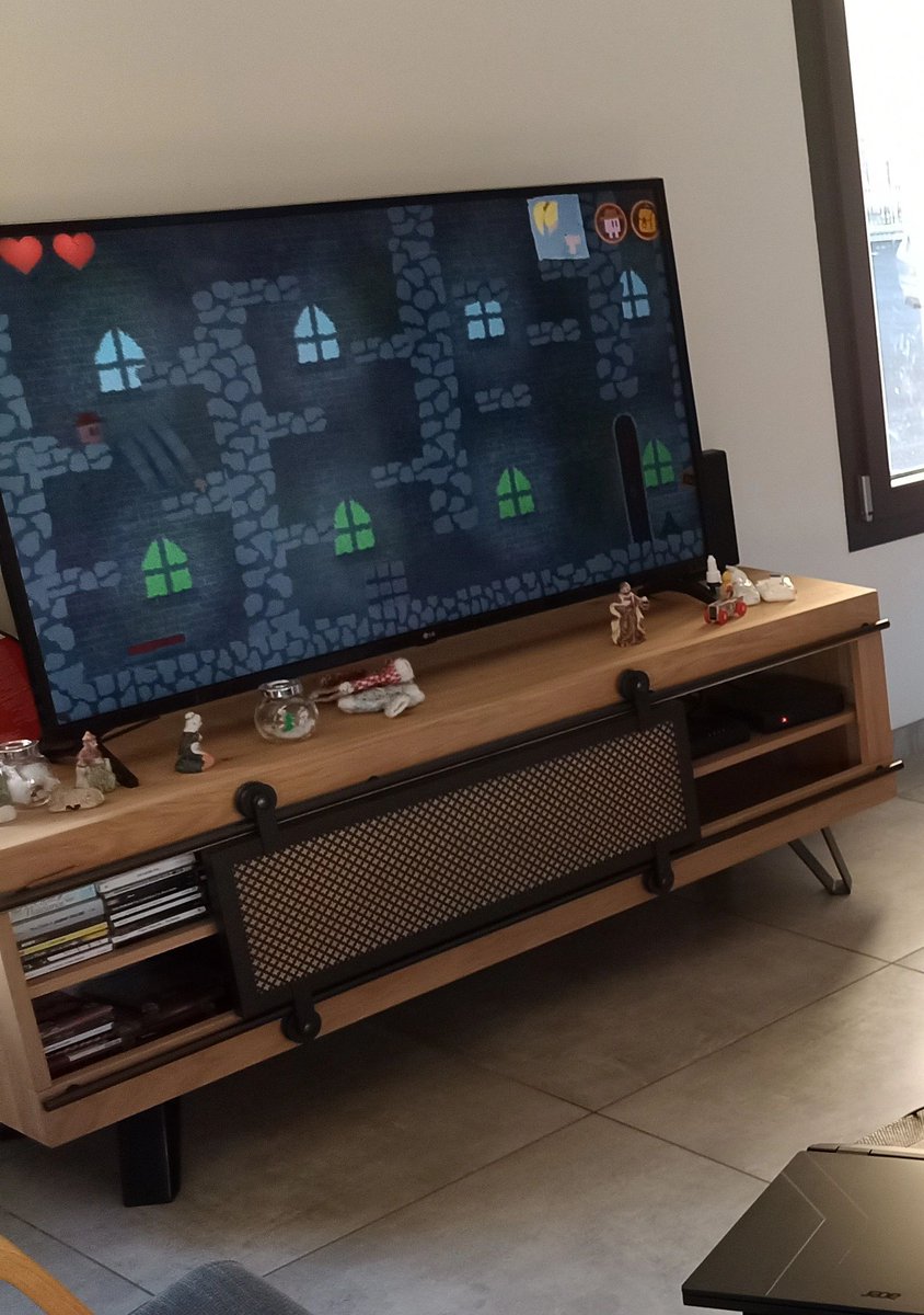 Our game Zinky just works without changes on a Fire TV Stick and its bluetooth controller, nice 😀

#indiegame #godotengine