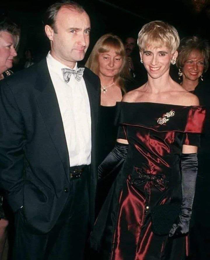 BillyZigouras's tweet photo. Phil Collin's "wife"!

How fucked up is this world - and how blind were we to not see it! https://t.co/XPmK7RLmEG