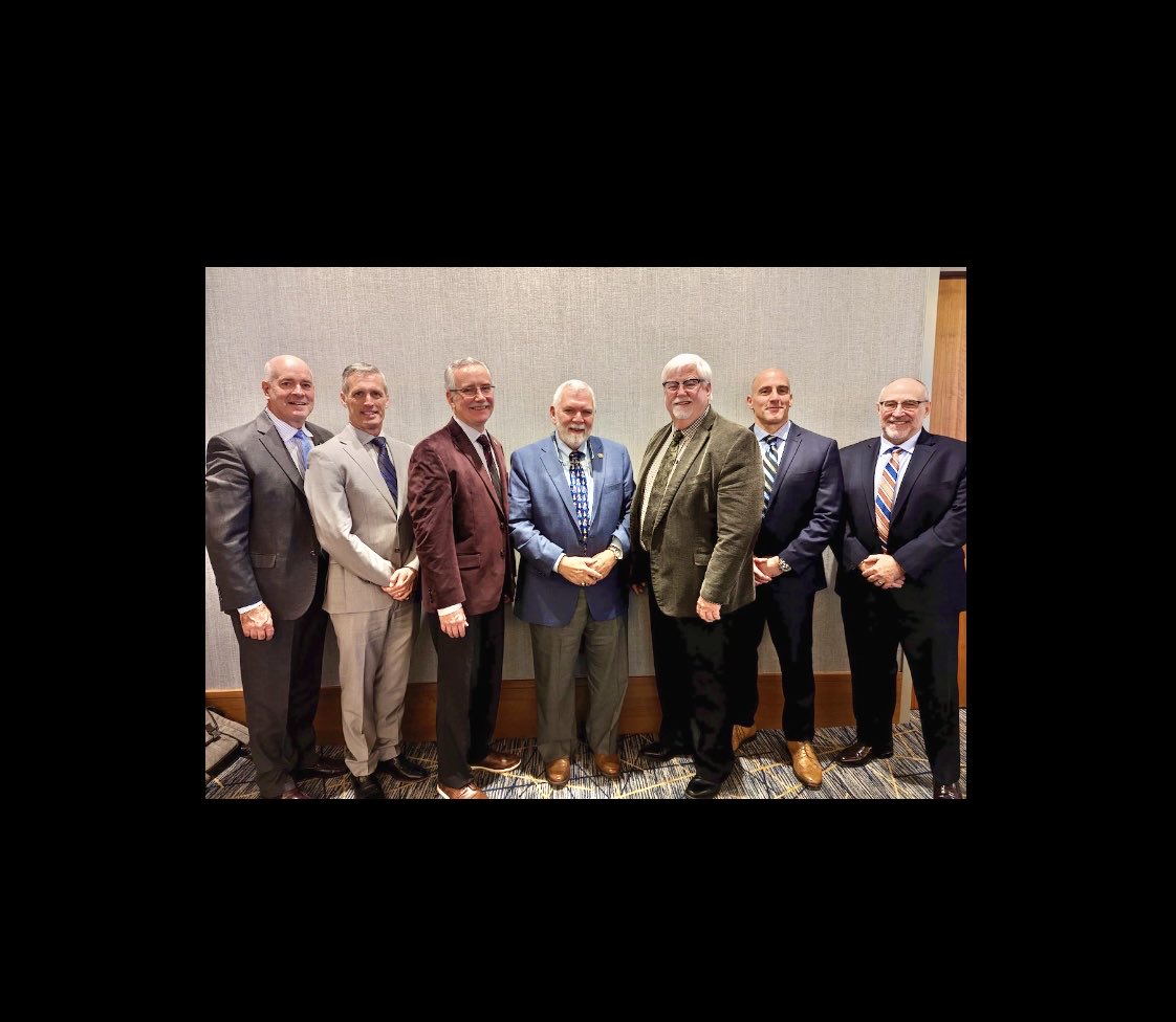 PSRDoctor's tweet photo. Representing AAOE and osteopathic medical licensure to @NBOME Board with leaders of #Osteopathic Medicine: Dr Gimpel ⁦@NBOME⁩, Dr Klauer ⁦@AOAforDOs⁩, Dr LaBaere ⁦@NBOME⁩, Dr Gelb ⁦@AOAforDOs⁩, Drs Kramer and Cain ⁦⁦⁦@AACOMmunities⁩ #DOProud https://t.co/ChYFlD2t2c