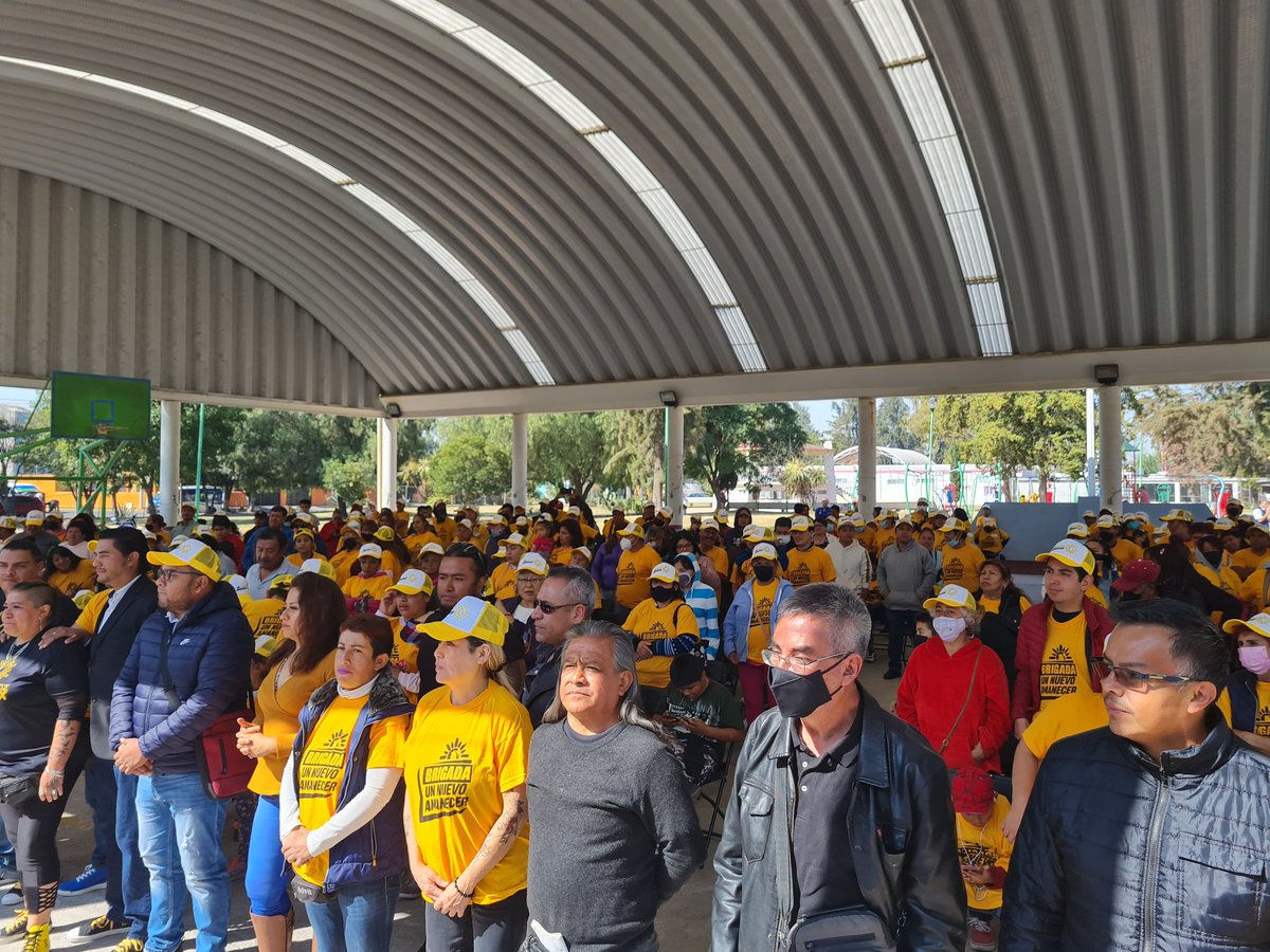TomasOctaviano's tweet photo. Seguimos recorriendo nuestro Estado de México con el Dip Omar Ortega y la Dirigencia Estatal de nuestro Partido, para tomarle  protesta a los brigadistas del PRD en el hermoso Municipio de TECAMAC!

¡Somos PRD, somos Vanguardia  y la lucha sigue...! https://t.co/IL7k2aTfIC
