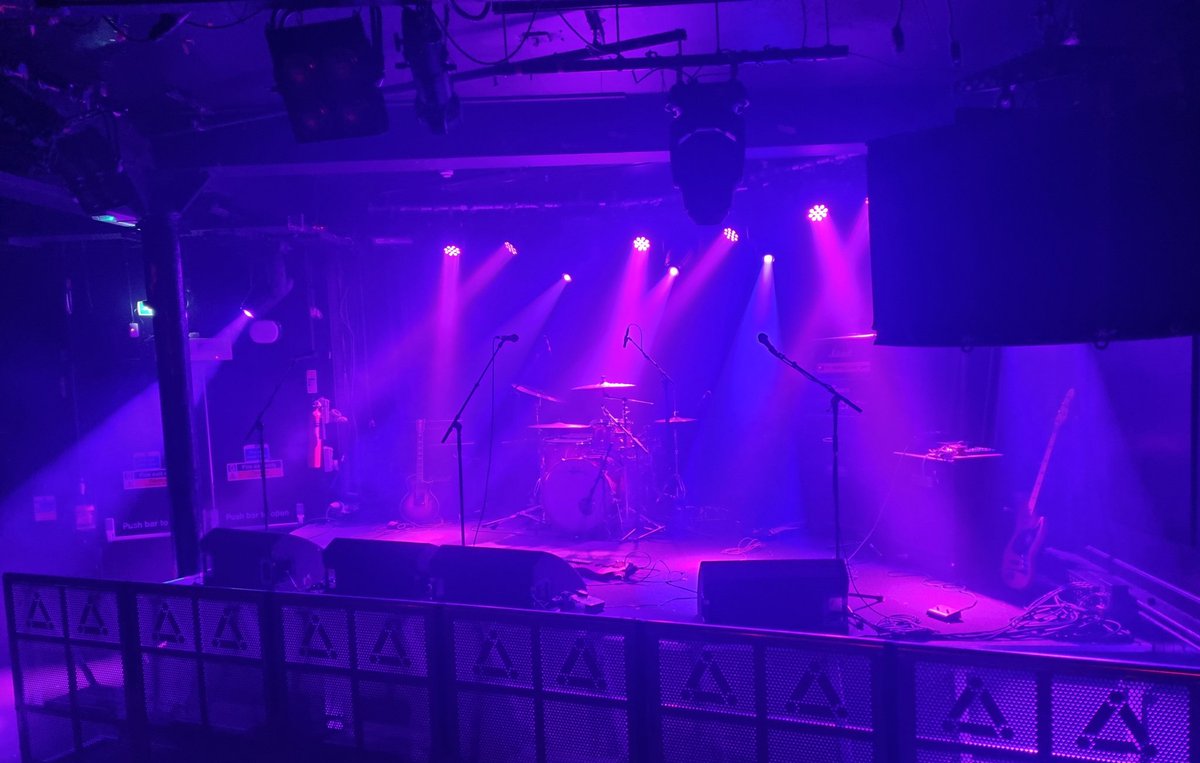 TheForgedHearts's tweet photo. Not be long until doors!! https://t.co/B8dUajtGZh