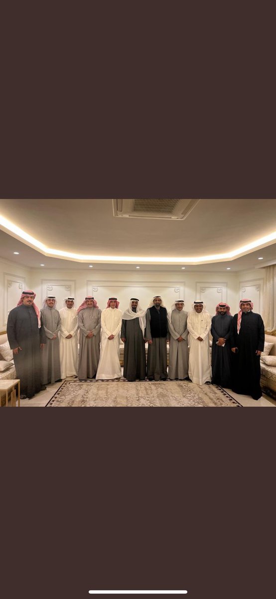 مستعيناً بعون الله وتوفيقه .. بسم الله نبدأ

تم ترشيحي ضمن صفوف قائمة الاتحاد لخوض انتخابات نادي الجهراء الرياضي 2023 / 2027 

سائـلاً المولـى عـزّ وجـل التوفيـق للجميـع

ومـا استغنـي عـن دعمكـم 

أخوكم / طارق فرحان الجنيدي الشمري

#قائمة_الاتحاد
#نادي_الجهراء