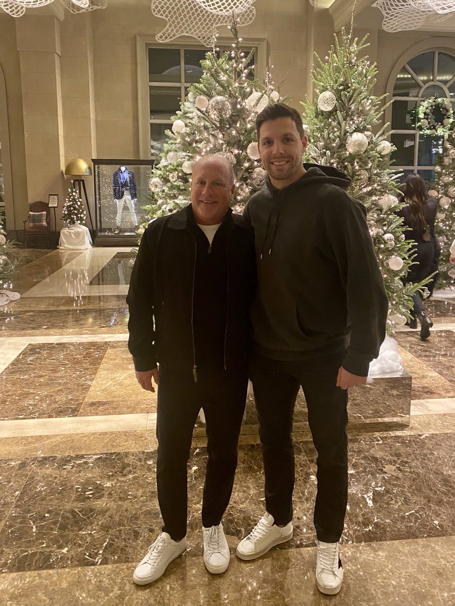 From playing House League at 16  years old to 1st round pick two years later to Stanley Cup Champ to 1000 NHL games TODAY!  David Perron is the ageless wonder.  ⁦<a href="/DP_57/">David Perron</a>⁩ ⁦<a href="/OctagonHockey/">Octagon Hockey</a>⁩
