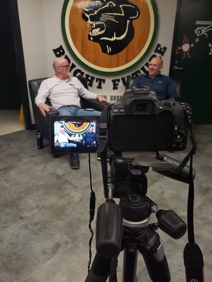 Filming an episode of Panther Primer with guest Darcy Harris!

#GoPanthersGo | #Hockey