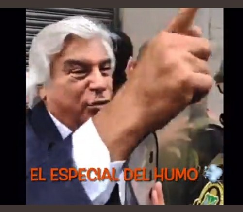 OthonielCarril1's tweet photo. Alias Popy o Cara cortada, se alinea a las huestes del CORRUPTO @VLADIMIR_CERRON y CREE que nos hemos OLVIDADO del GRAN FAENON de la #interOceanica e IIRSA SUR al lado del BORRACHO DELINCUENTE @AlejandroToledo
Es una "Vieja Matreta" de la política corrupta de los 80. ¡#HDP.! https://t.co/D2zpJTGgJv