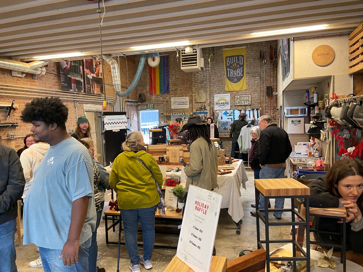 OurCornerstones's tweet photo. The Cherry Street Holiday Party & Market is in full swing! ππ§Ί
We'll be here until 4:00 today. If you can't make it, you can still support #BuildTrybe by taking part in our online raffle to win a package of goodies from local artists and vendors! https://t.co/VZtLbHJzGY https://t.co/9nNKLmagr3