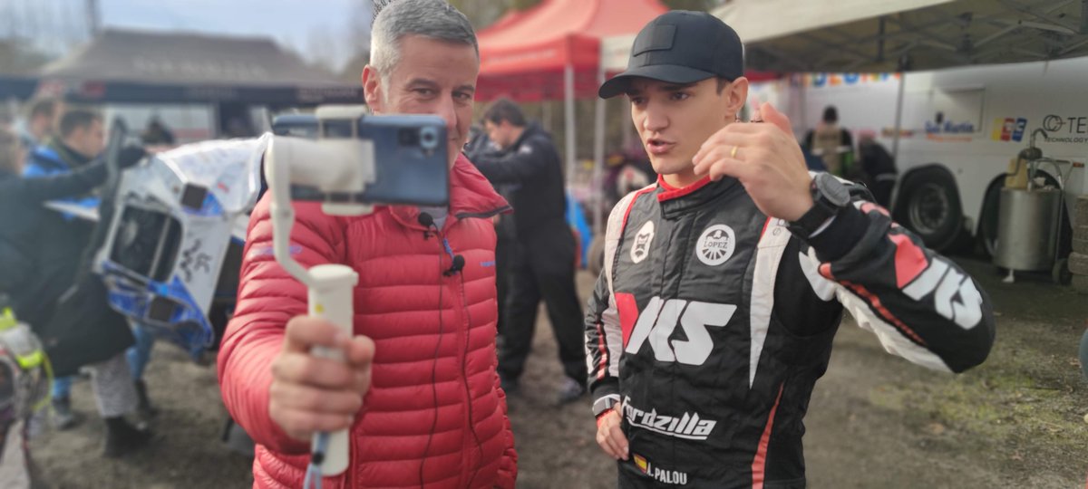 nicoabad's tweet photo. Este domingo, EVENTAZO en mi canal de @TwitchES 

🏁 14.00h II CarCross Trophy

🔴 Desde @PAarteixo EN DIRECTO

🏎️ @AlexPalou @robertomerhi Mikel Azcona... contra #galiciaépica ▶️los maestros de la tierra!
NO TE LO PIERDAS!

🎥 https://t.co/j83WR3hDEX https://t.co/qktctO6j4b