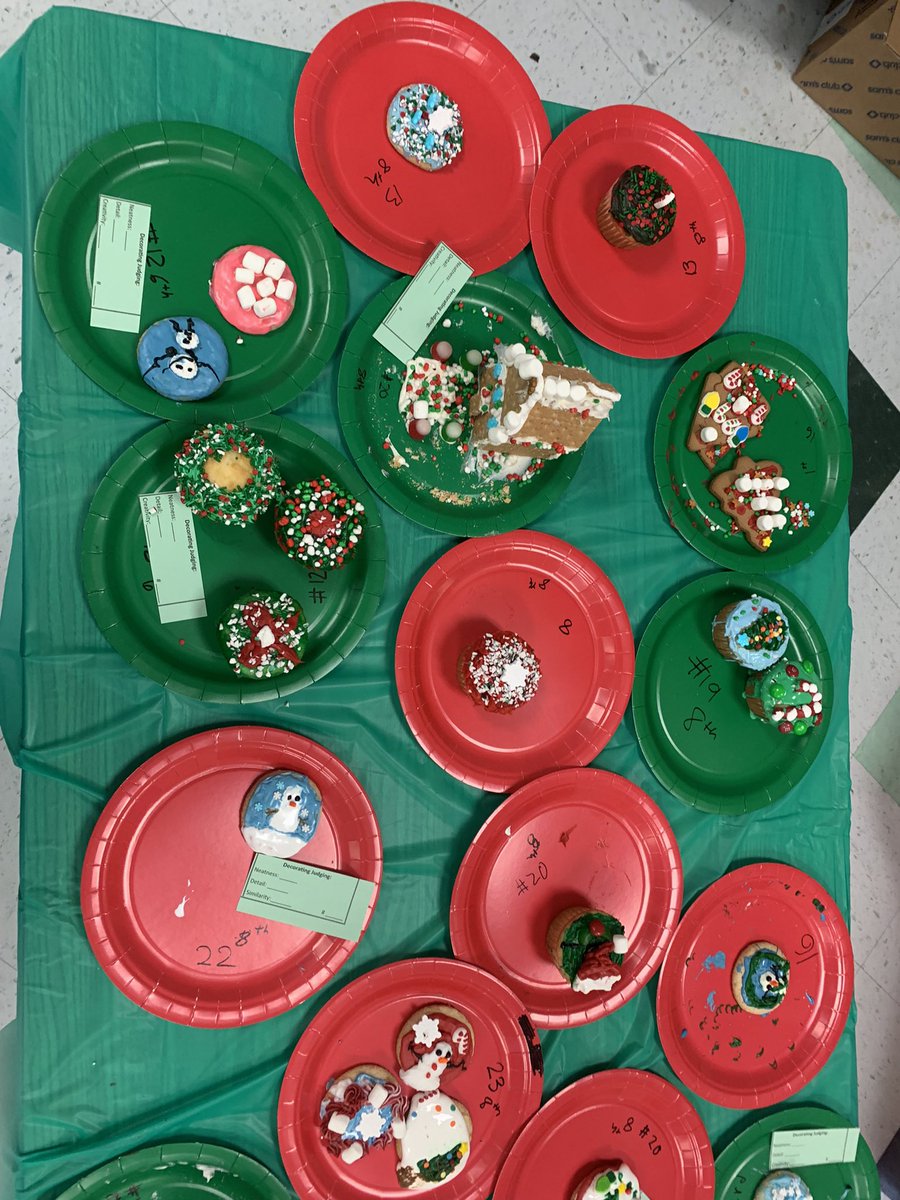 Decorating Contest hosted by Rippon NJHS