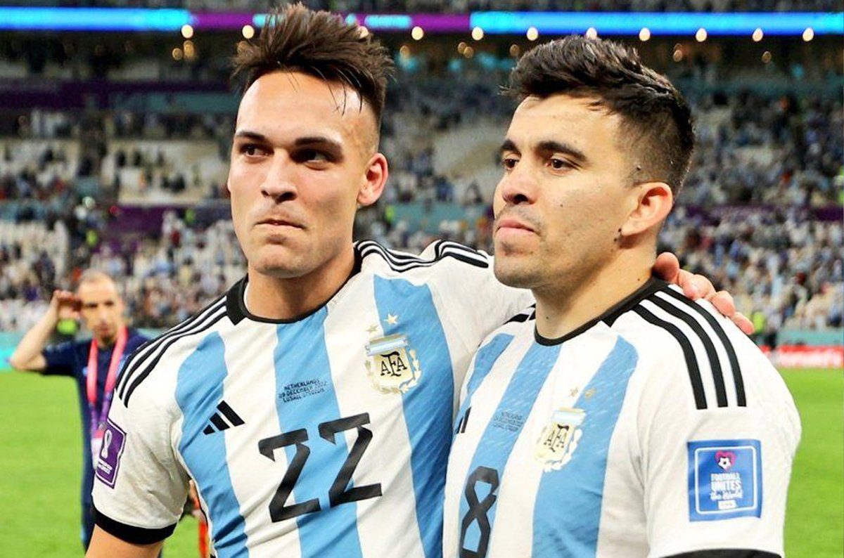 RacingClub's tweet photo. Estamos disfrutando mucho viéndolos a ustedes ahí 💙💪🏻

¡VAMOS ARGENTINA! https://t.co/8RVLzQHux7