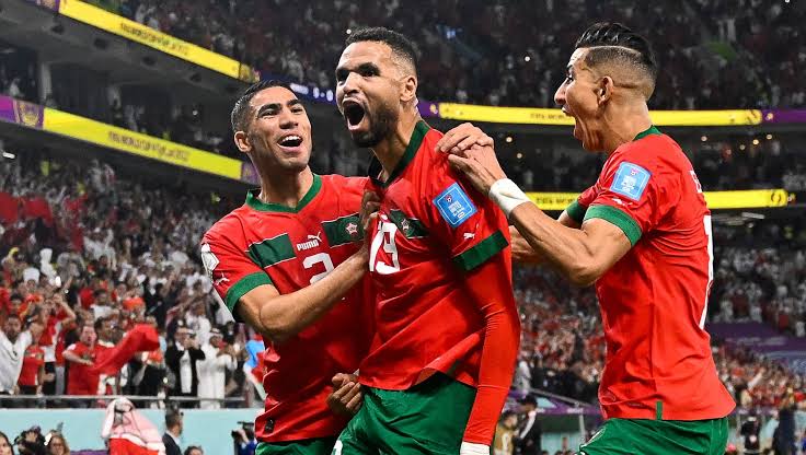 mah2say's tweet photo. مبرووووك المغرب 🇲🇦✌️في #المربع_الذهبي
نصر هيغير الموازين 
العرب و افريقيا علي خريطة الكرة العالمية

Ronaldo
Morocco 
#كأس_العالم
#كاس_العالم_FIFA
#WorldCup2022
#كأس_العالم_قطر2022
#FIFAWorldCup
#المغرب_البرتغال
#اسود_الاطلس https://t.co/GsRaTCvk4l