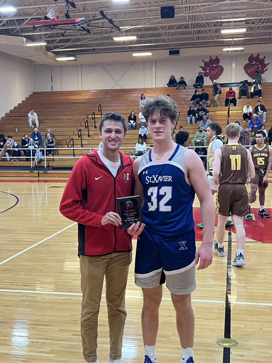 Congratulations to the John Turner Classic Player of the Game for our 12PM matchup between St Xavier and St Henry, #32 from St Xavier, Jack Decurtins! 

FINAL 

St Xavier 51
St Henry 27