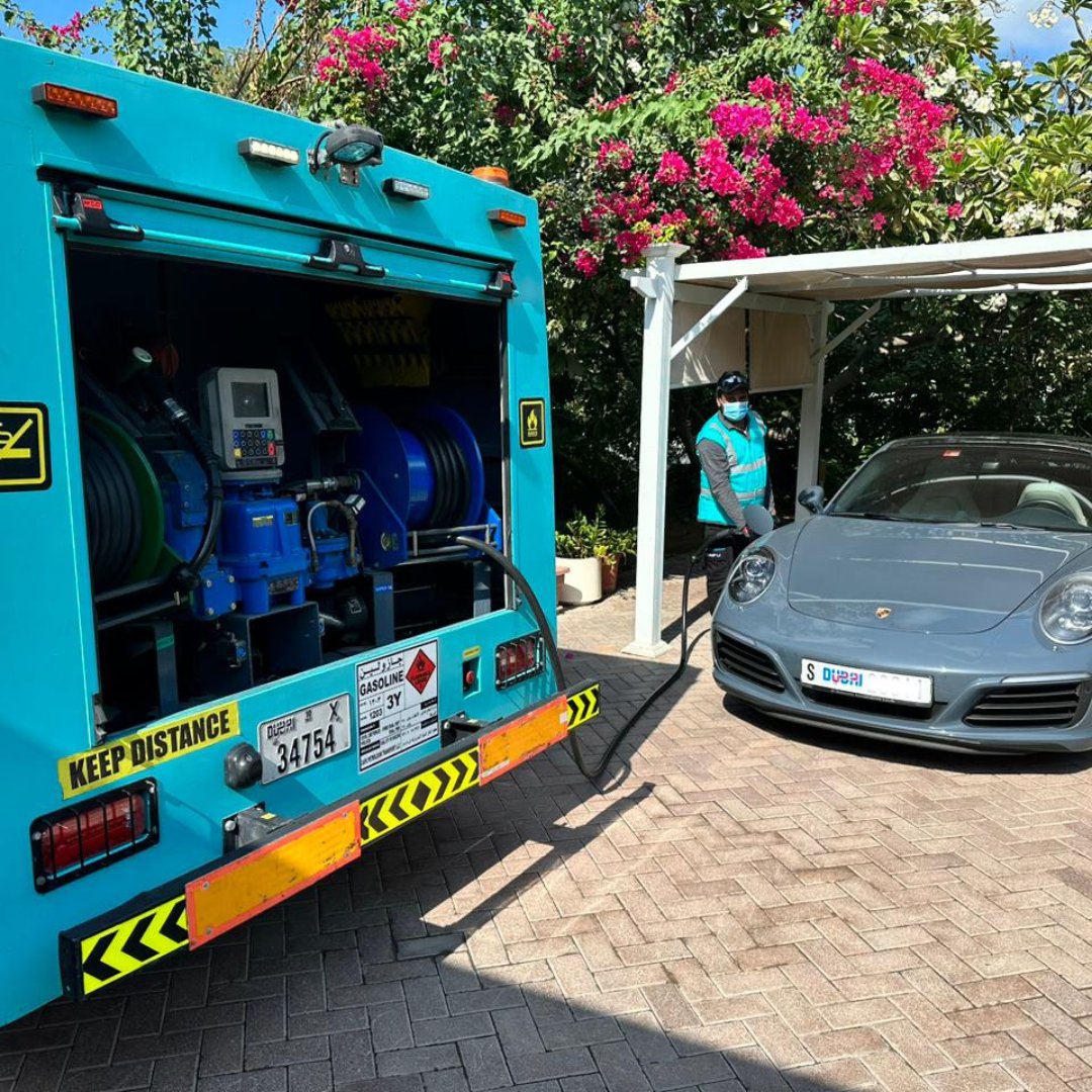 CAFU Flash Mob ⚡️ x Jumeirah Islands 🌴

CAFUers taking over the Jumeriah Islands community to show their love with exciting 10% discount on fuel-ups! 

Can you guess where the next CAFU Flash Mob ⚡️ will be? 

#MyCAFU #CAFUflashmob #JumeriahIsland
