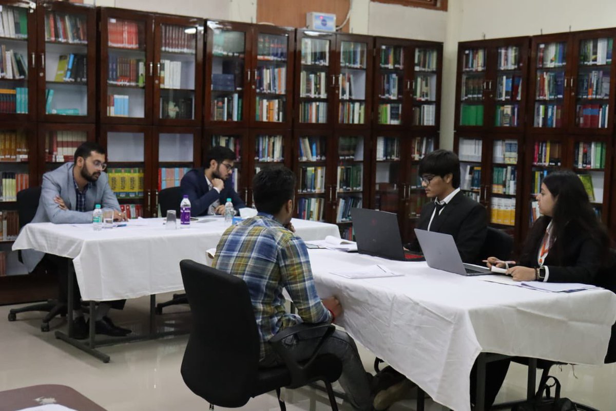DNLUofficial's tweet photo. LOUIS M BROWN AND FORREST S MOSTEN INTERNATIONAL
CLIENT CONSULTATION COMPETITION 2023
INDIA ROUNDS

Day 2
#dnlu #clat #nlu https://t.co/CyvQqVVH1w