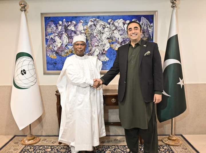 MNK PPP KP (@mnkpppkp) on Twitter photo Foreign Minister of Pakistan <a href="/BBhuttoZardari/">BilawalBhuttoZardari</a> met Hussain Brahim Taha OIC GS in Islamabad.
<a href="/OIC_OCI/">OIC</a>
#OIC
<a href="/TBhutto2/">TURAB ALI BHUTTO</a>
<a href="/MediaCellPPP/">PPP</a> Foreign Minister of Pakistan <a href="/BBhuttoZardari/">BilawalBhuttoZardari</a> met Hussain Brahim Taha OIC GS in Islamabad.
<a href="/OIC_OCI/">OIC</a>
#OIC
<a href="/TBhutto2/">TURAB ALI BHUTTO</a>
<a href="/MediaCellPPP/">PPP</a>