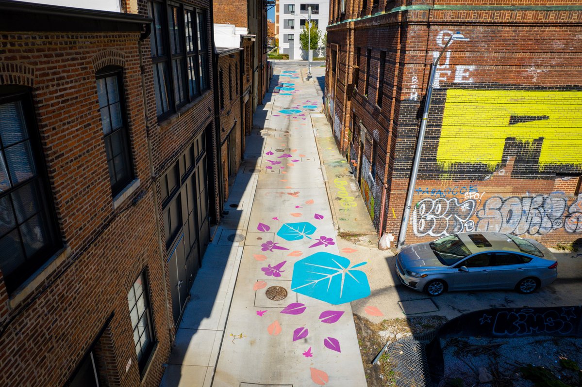 grahamprojects's tweet photo. We designed the #BromoPaintedPath based on the input of local residents and members of neighborhood art spaces. #grahamprojects https://t.co/JPw6m6TXKO