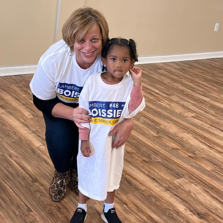 Our volunteer wasn't concerned about her shirt being too large. She's ready for the day! #TeamBoissiere