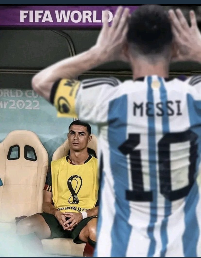 LozanoObed's tweet photo. @memo_schutz @Cristiano https://t.co/JUWYna229q