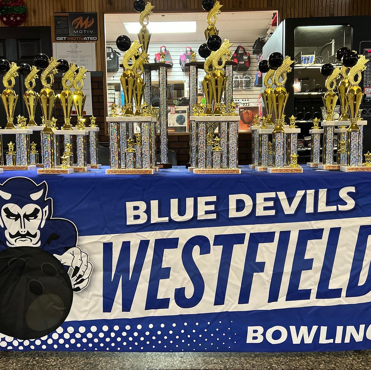 Blue Devil Bowling tweet media