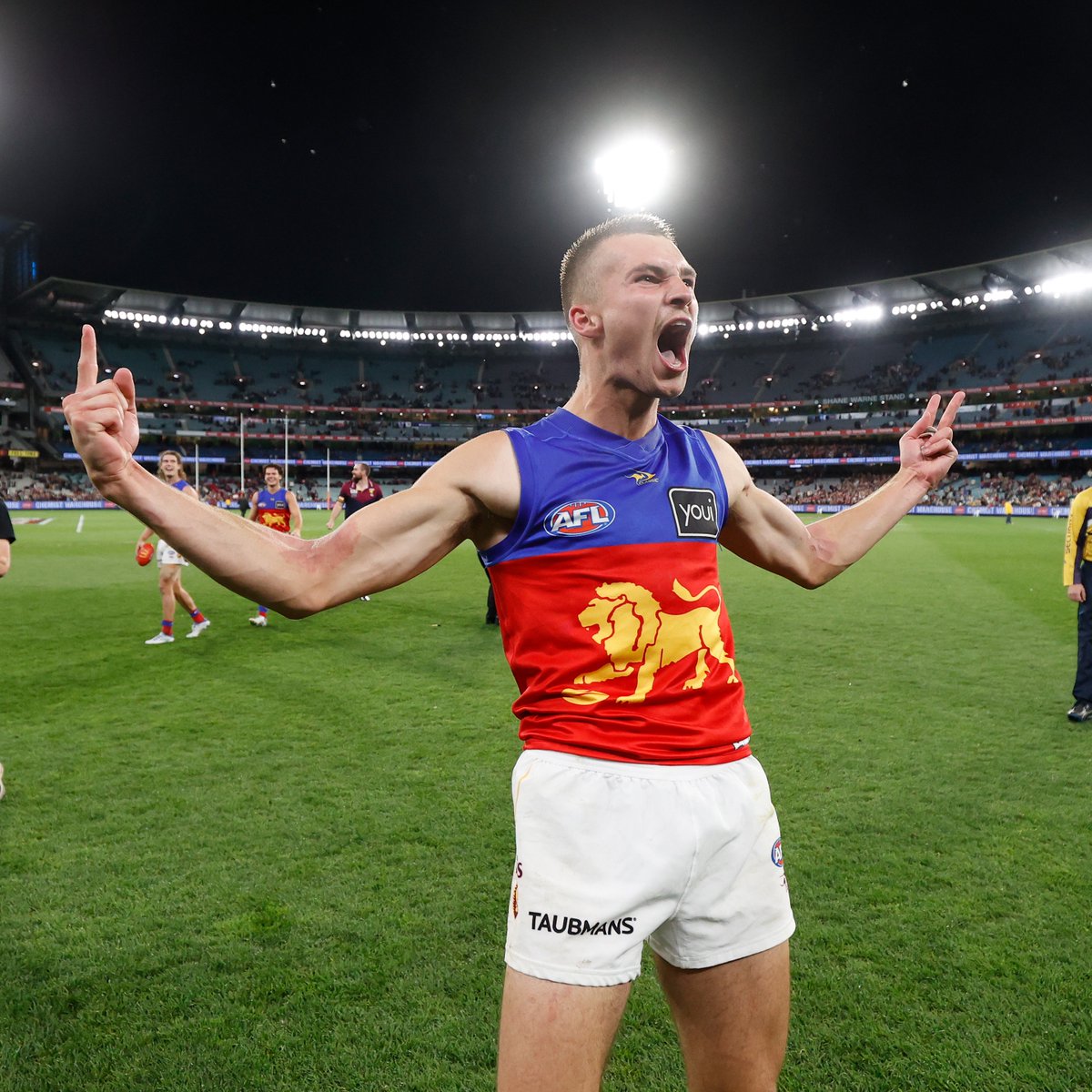 Motty is us after the fixture announcement 😍 We've got more membership options than you poke a stick at, better go suss it out 📲 brislions.com/3qkBcVb